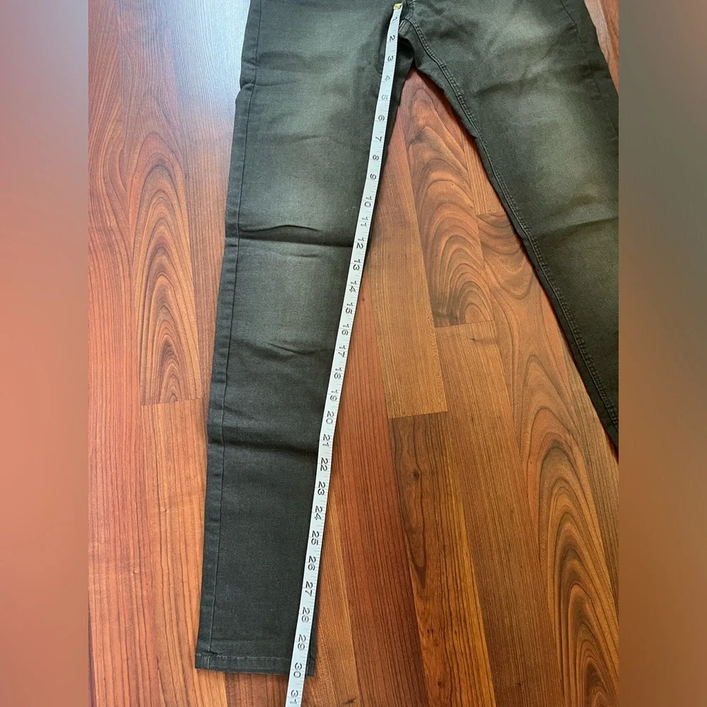 H&M Skinny Jeans - Picture 6 of 7